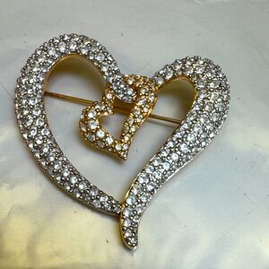 Swarovski signed, gold plated entwined crystal hearts brooch retired rare
